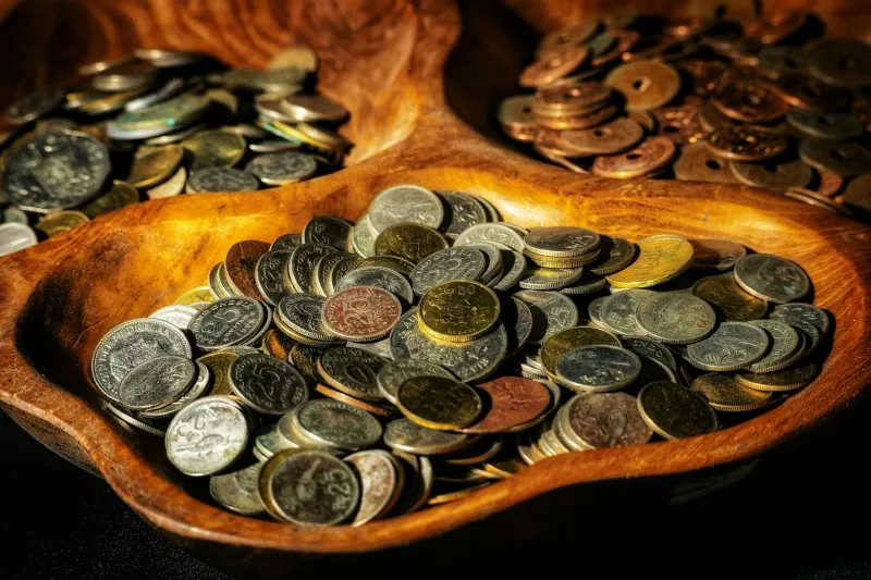 How Medieval Bankers Invented the Leveraged Buyout—Then Got Crushed by It