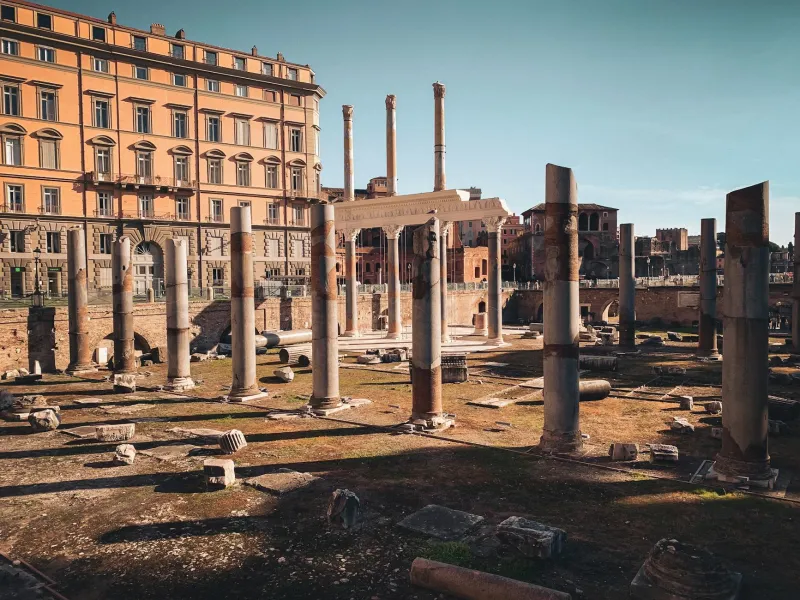 Five Stars, No Benefits: How Rome's Gig Economy Killed the Middle Class